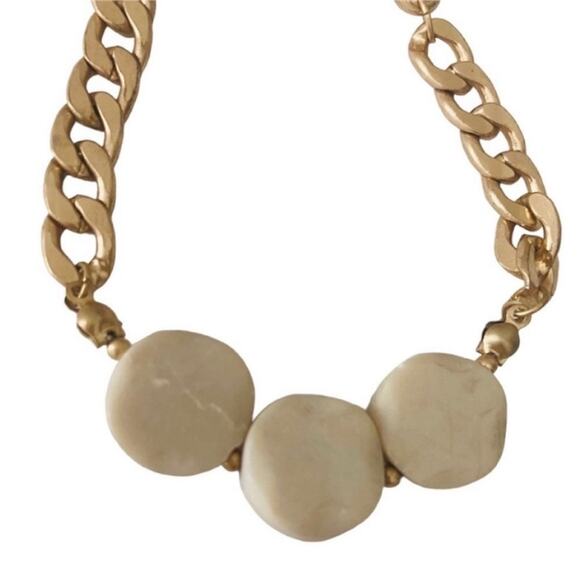 Gold Tone Natural Stone Beaded Bracelet - Picture 2 of 3